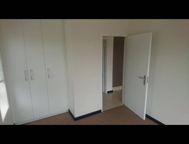 1 BEDROOM PROPERTY TO RENT IN LONEHILL